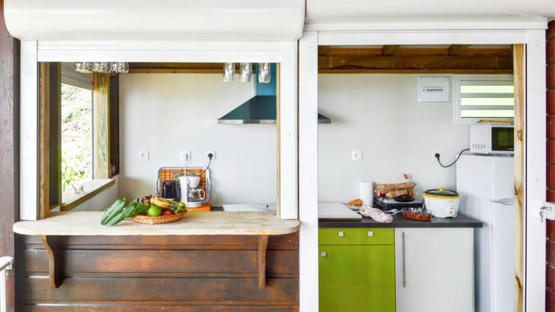 Bungalow Confortable Avec Vue Mer A Bouillante Holiday home